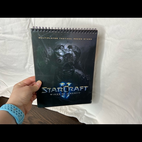 VTG Computer Game Star Craft Wings of Liberty Multiplayer Tactical Recon Stand - Picture 2 of 10